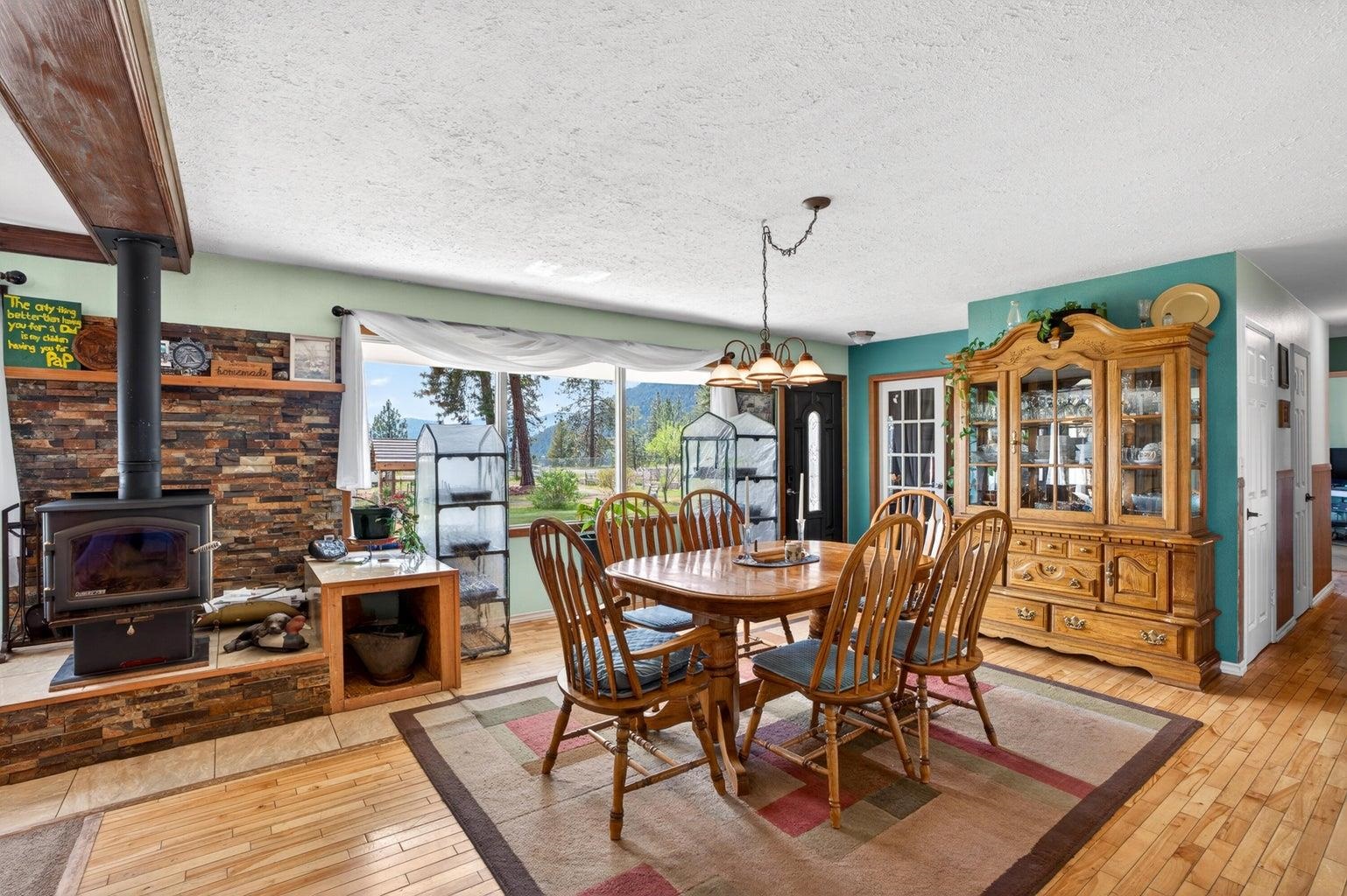 762 Joseph Jessica Rd - Photo 5
