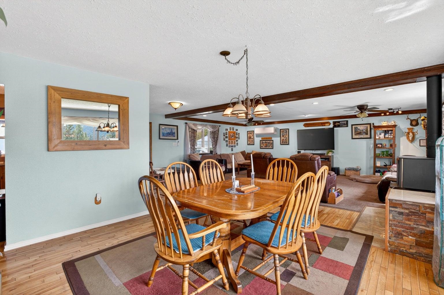 762 Joseph Jessica Rd - Photo 6