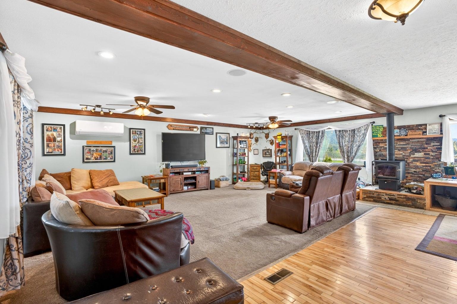 762 Joseph Jessica Rd - Photo 9