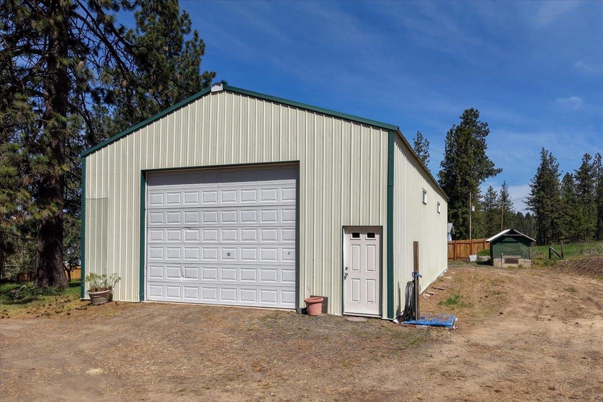 13101 S Andrus Rd - Photo 3
