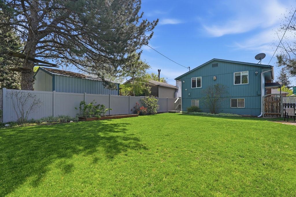 3223 E 31st Ave - Photo 30