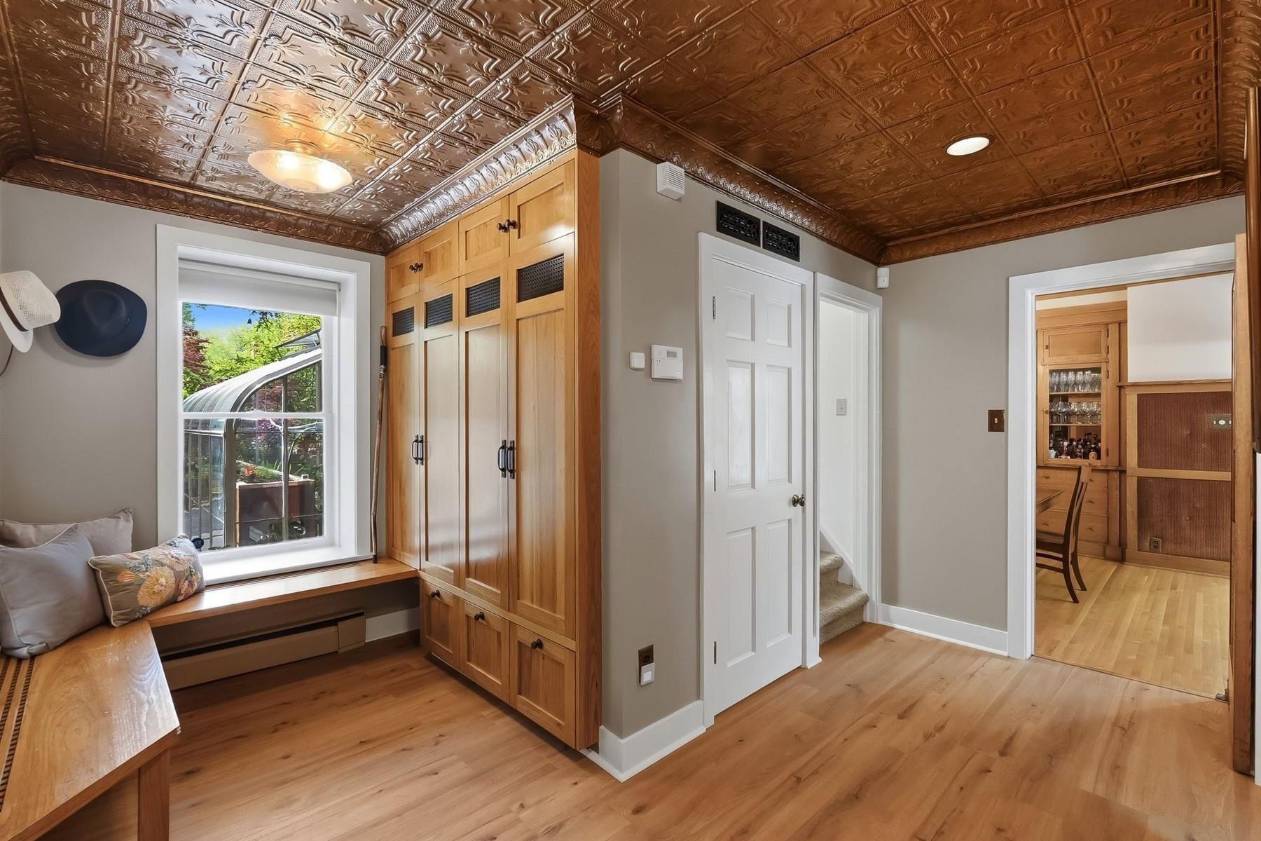 1122 E 20th Ave - Photo 31