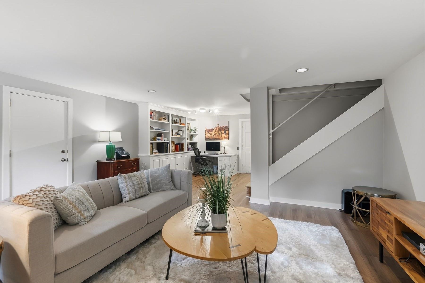 1122 E 20th Ave - Photo 33
