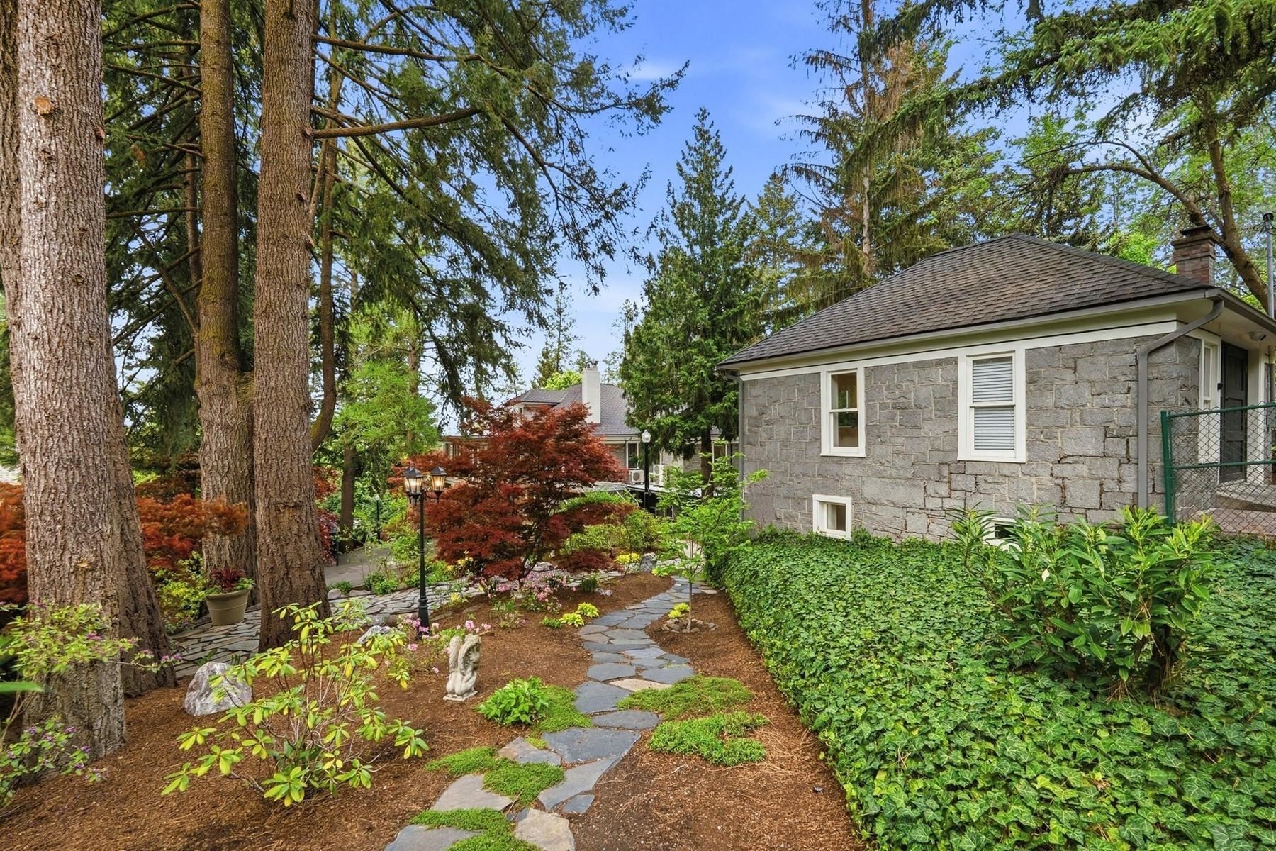 1122 E 20th Ave - Photo 44