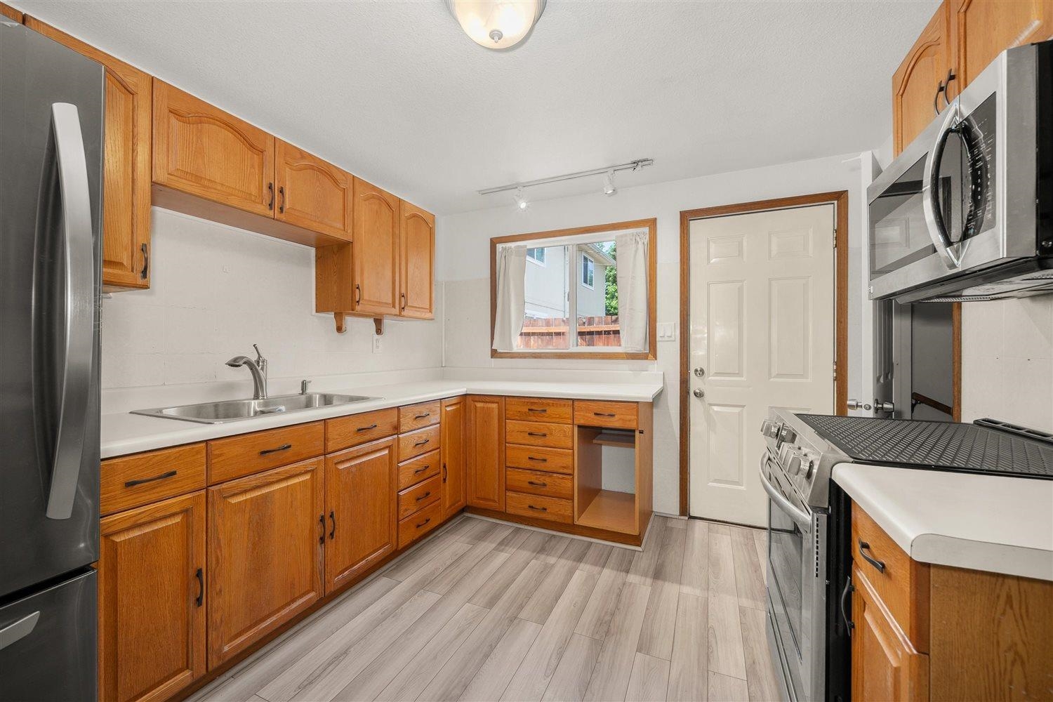 709 S Ray St - Photo 15