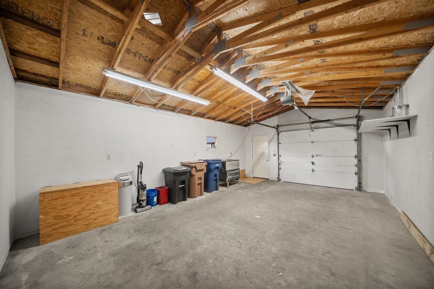 709 S Ray St - Photo 39