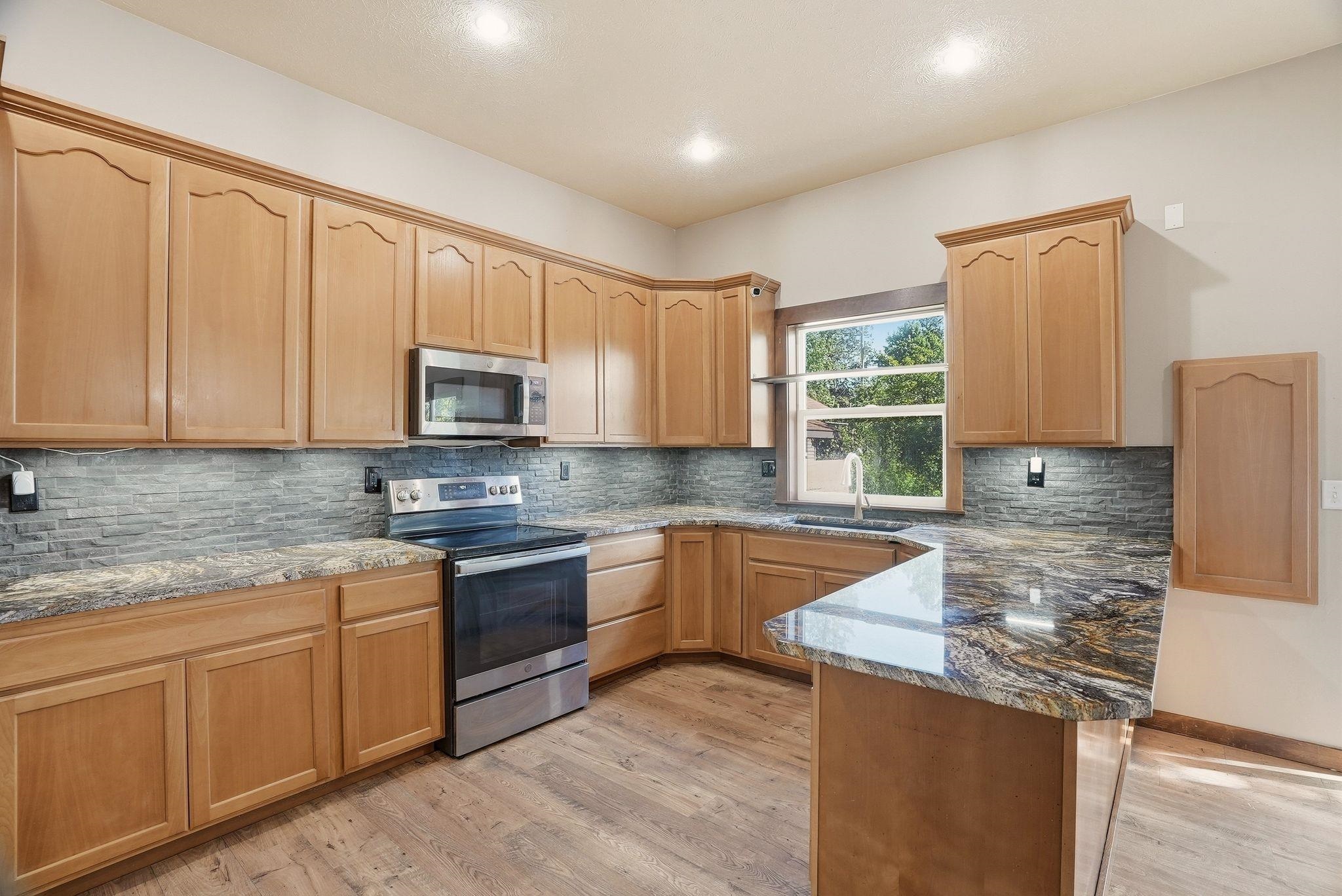4028 E 28th Ave - Photo 12
