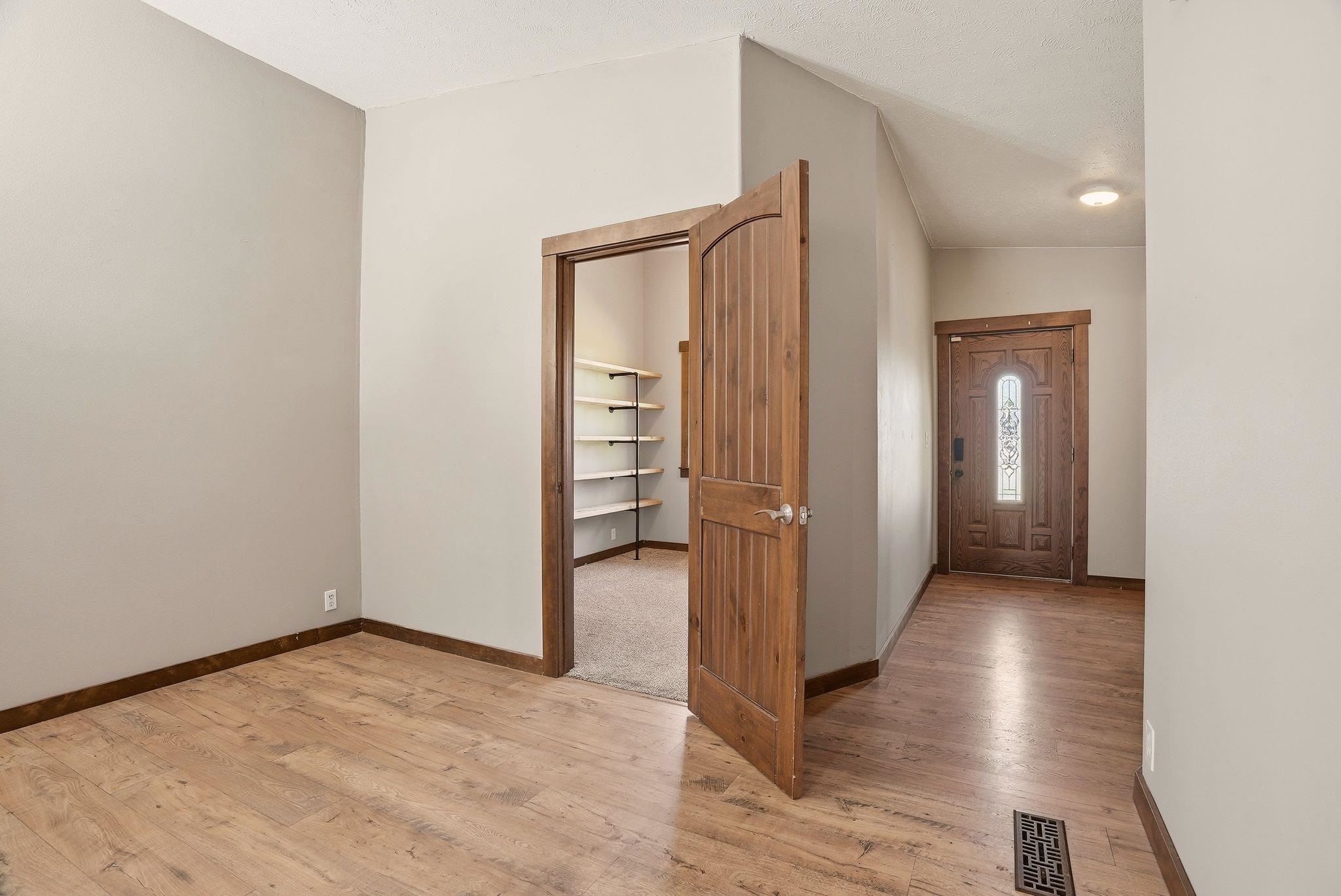 4028 E 28th Ave - Photo 5