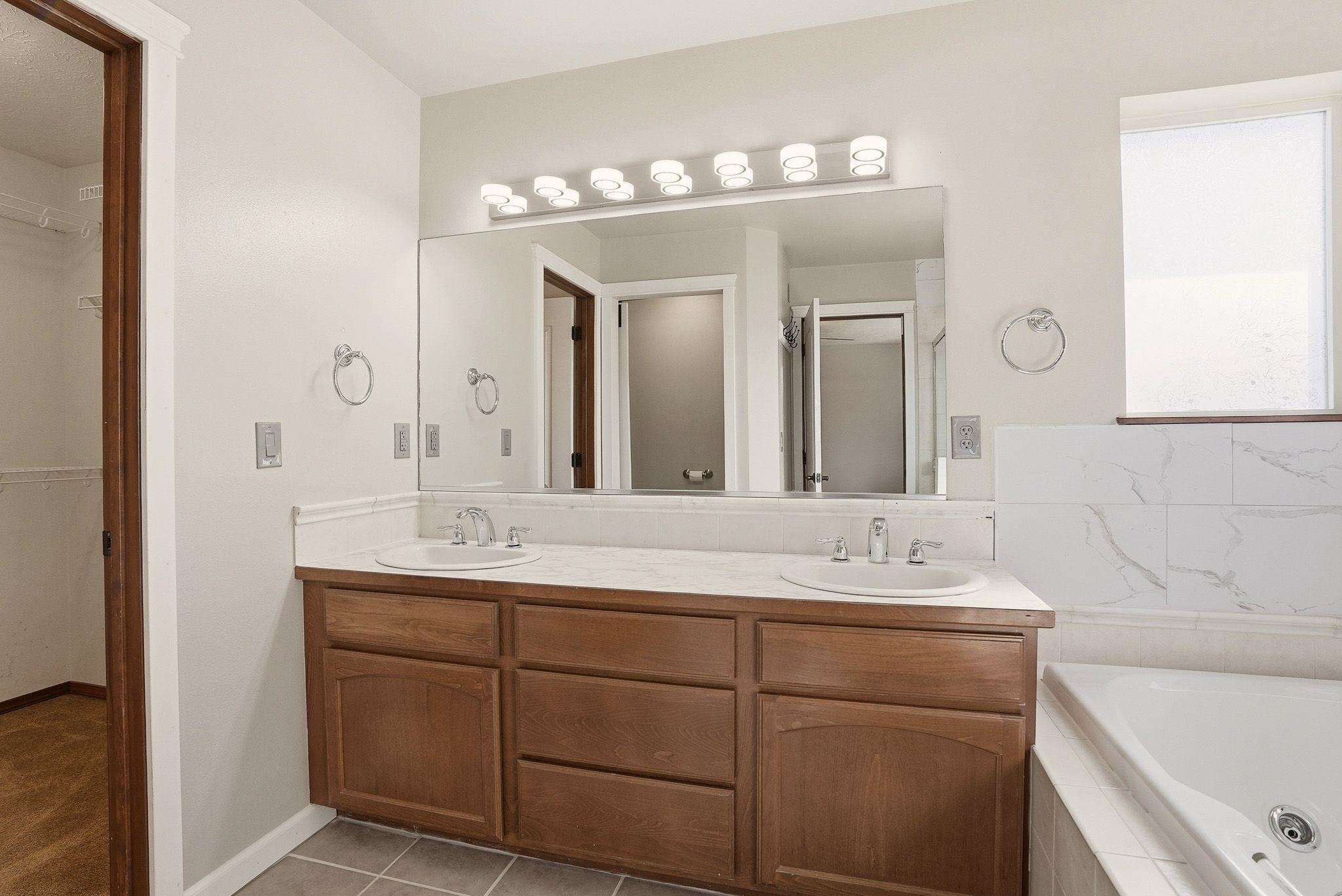 1708 E Houghton Ct - Photo 18