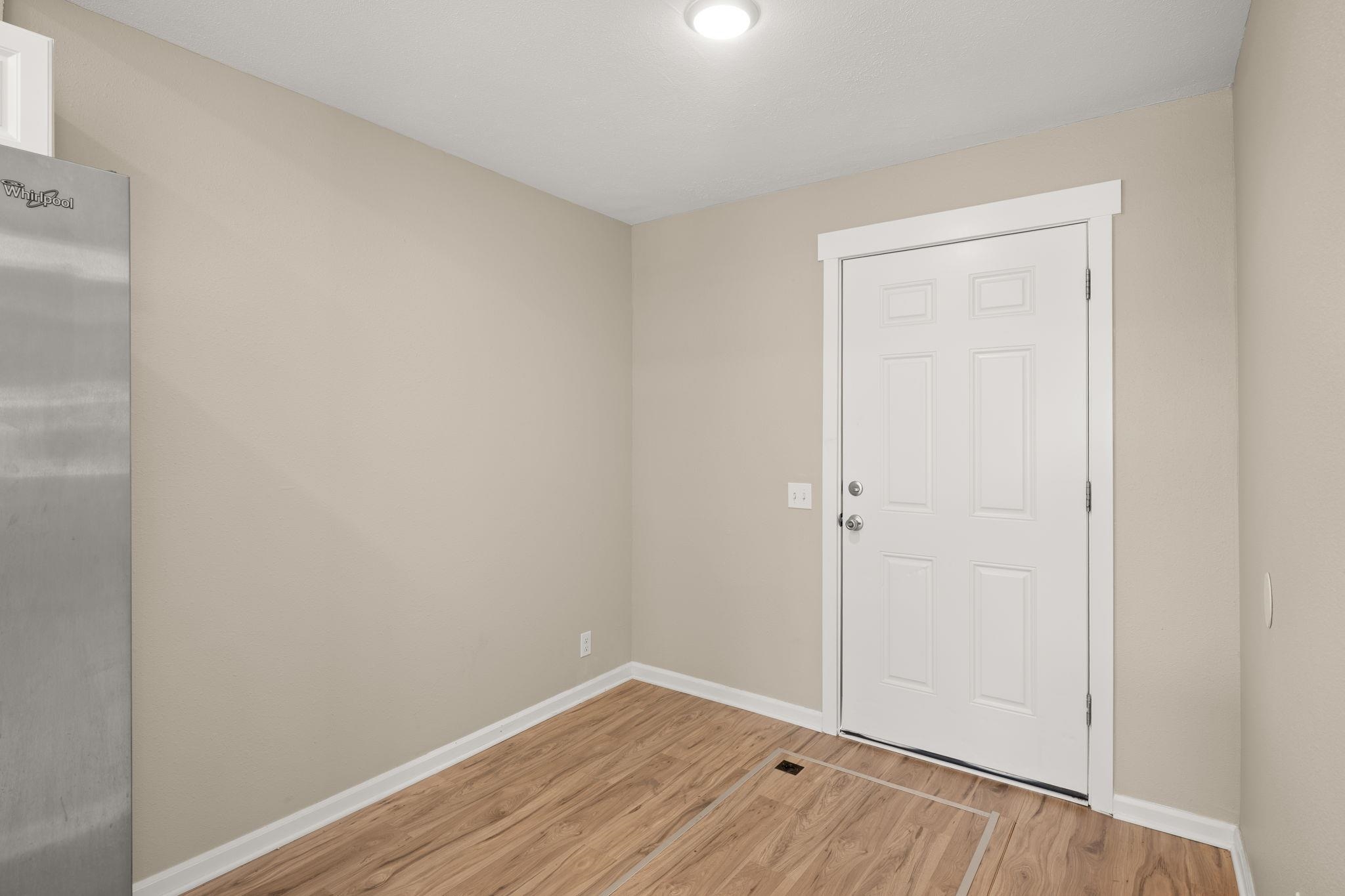1928 E Heroy Ave - Photo 14
