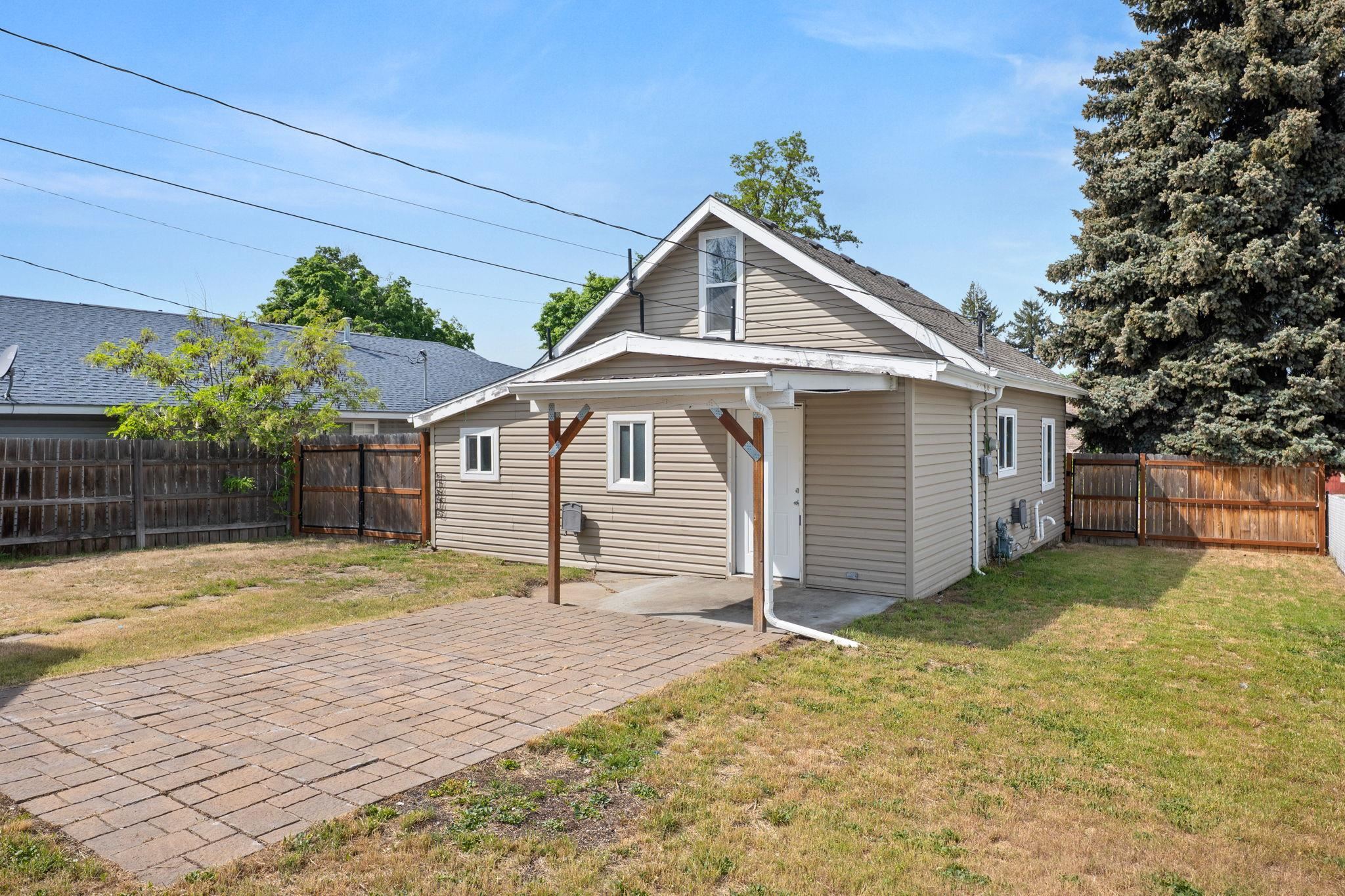 1928 E Heroy Ave - Photo 19