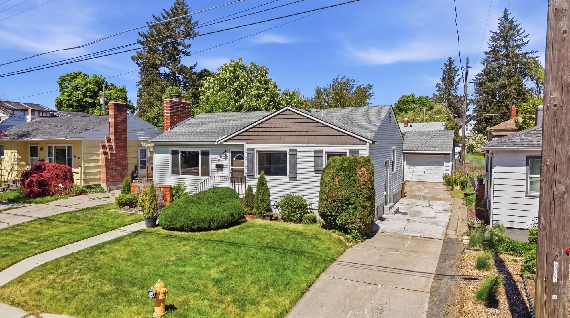 825 E 37th Ave - Photo 3