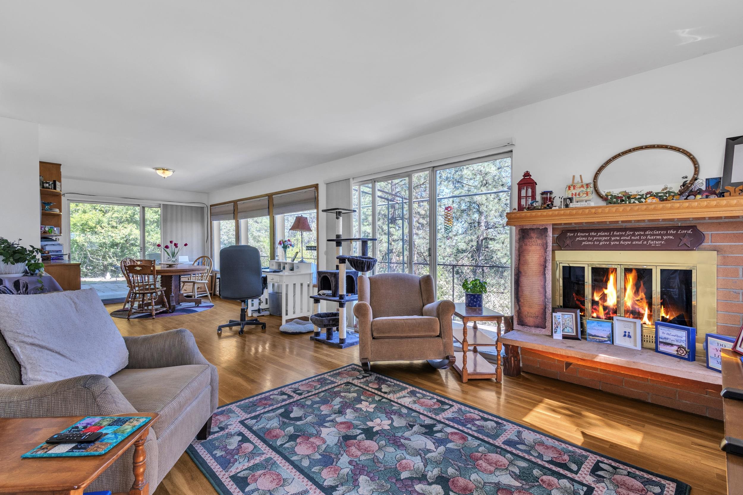 508 Clover St - Photo 3