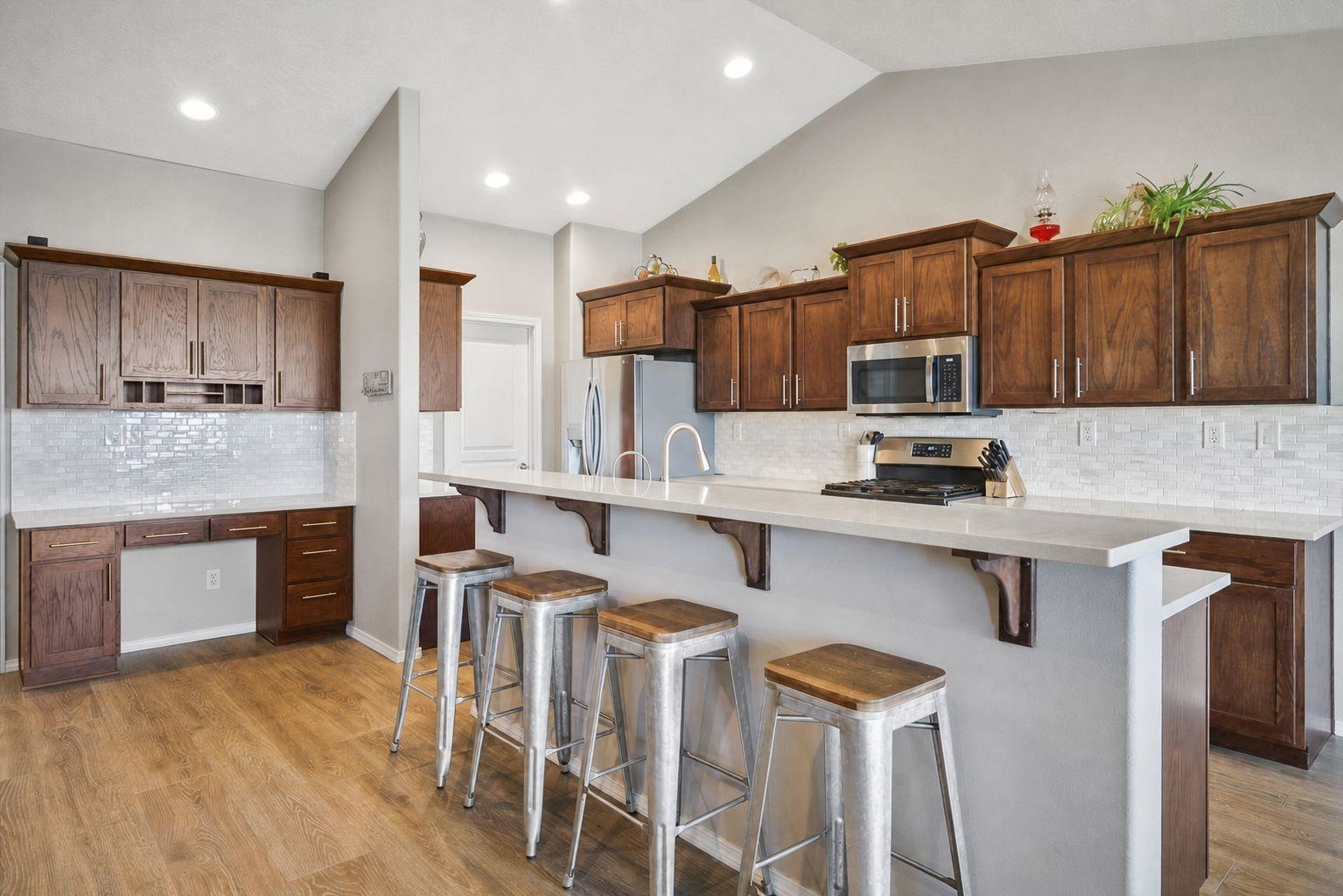 8619 W Pirates Ct - Photo 12