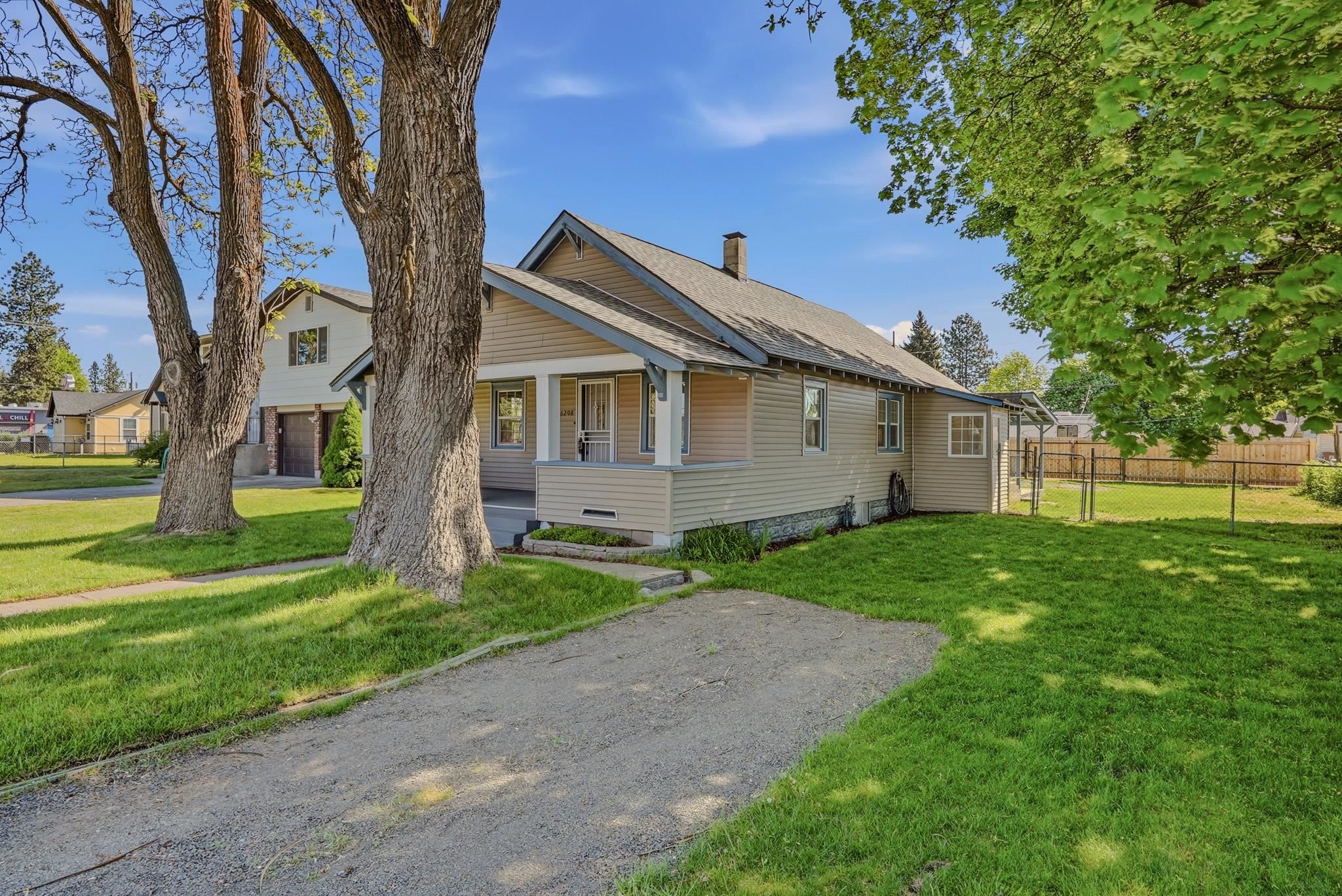 6208 N Whitehouse St - Photo 2
