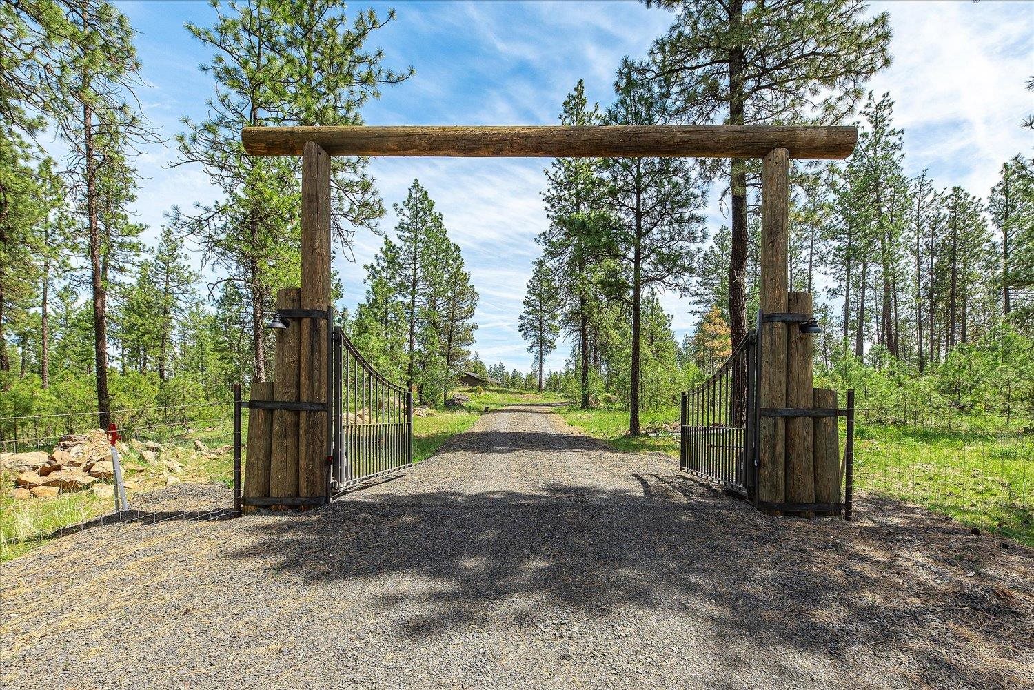 23755 S Ritchey Rd - Photo 1