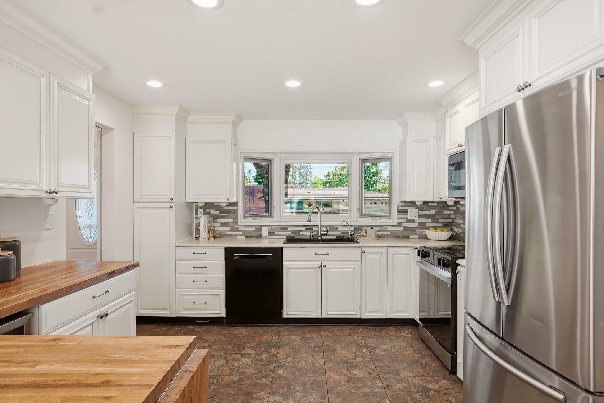3810 W Weile Ave - Photo 16