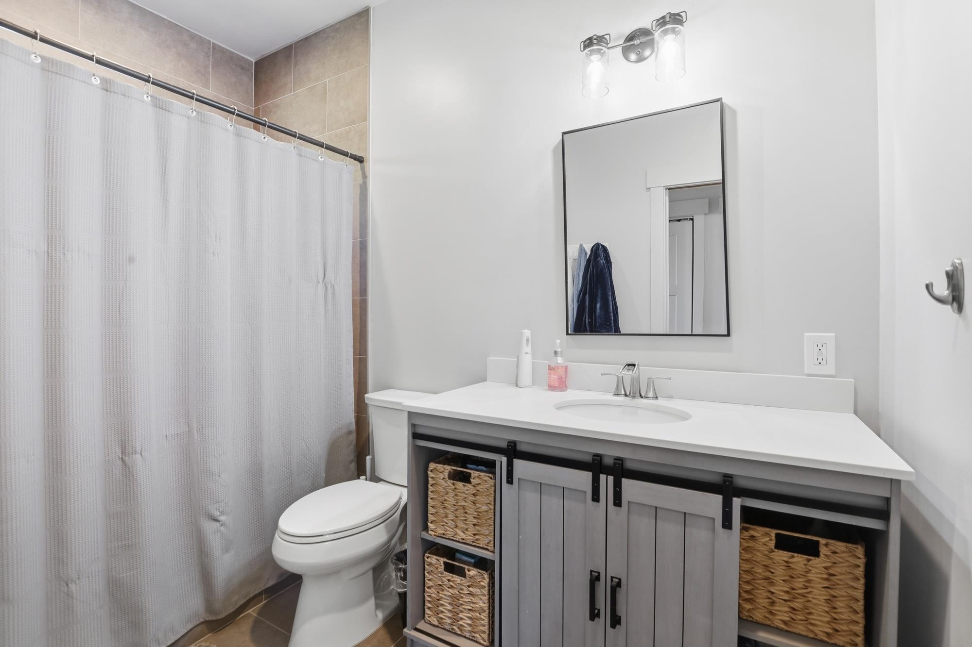114 W GRAVES Rd - Photo 18
