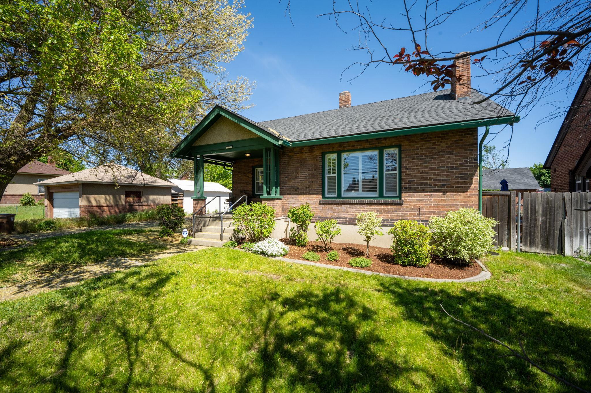 3408 N Lidgerwood St - Photo 4