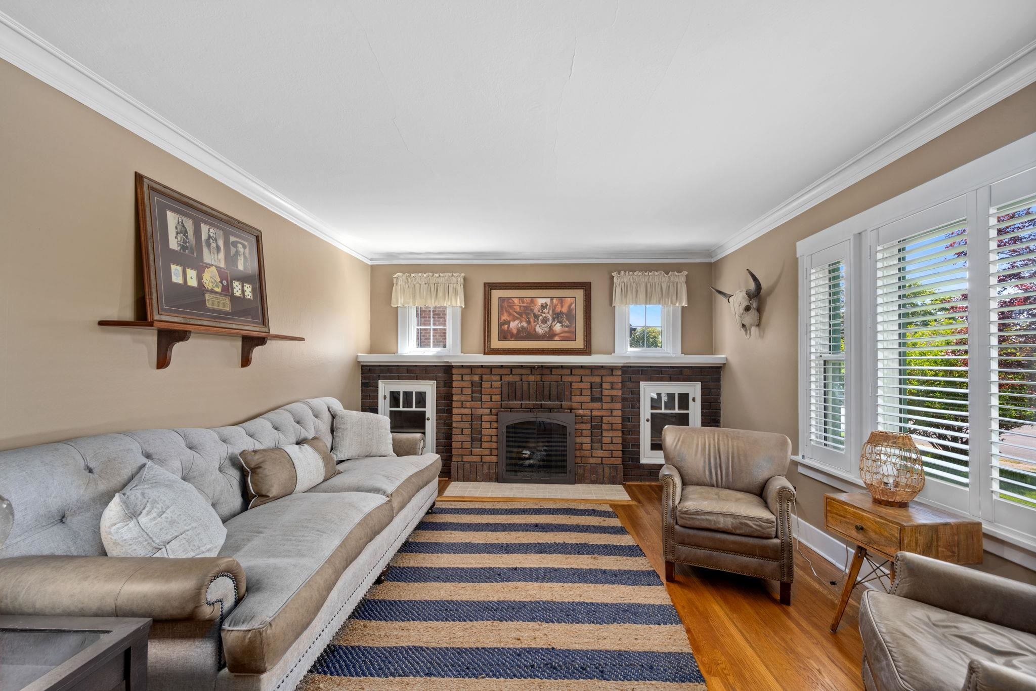 3408 N Lidgerwood St - Photo 8