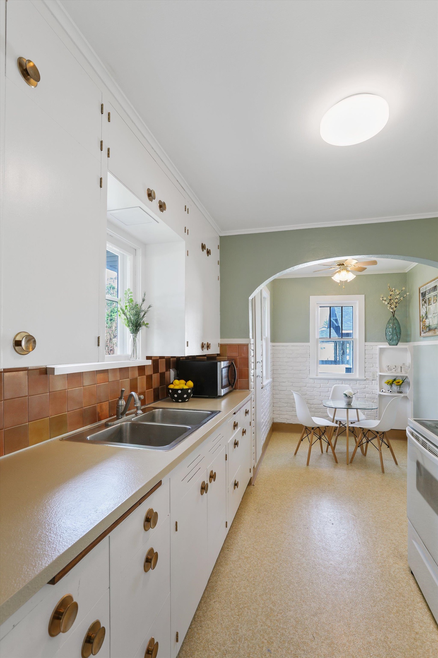 1032 E 33rd Ave - Photo 11