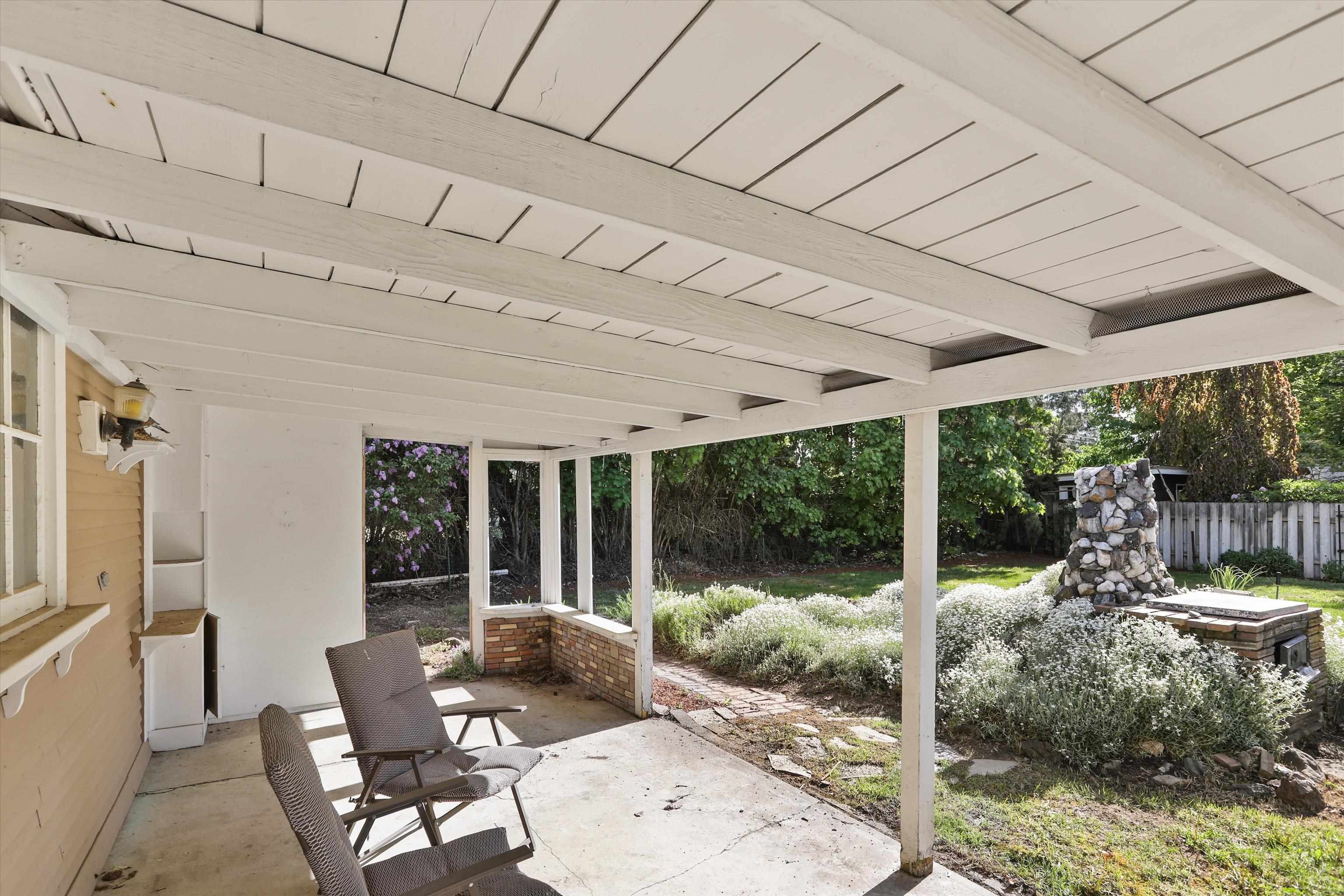 1032 E 33rd Ave - Photo 33