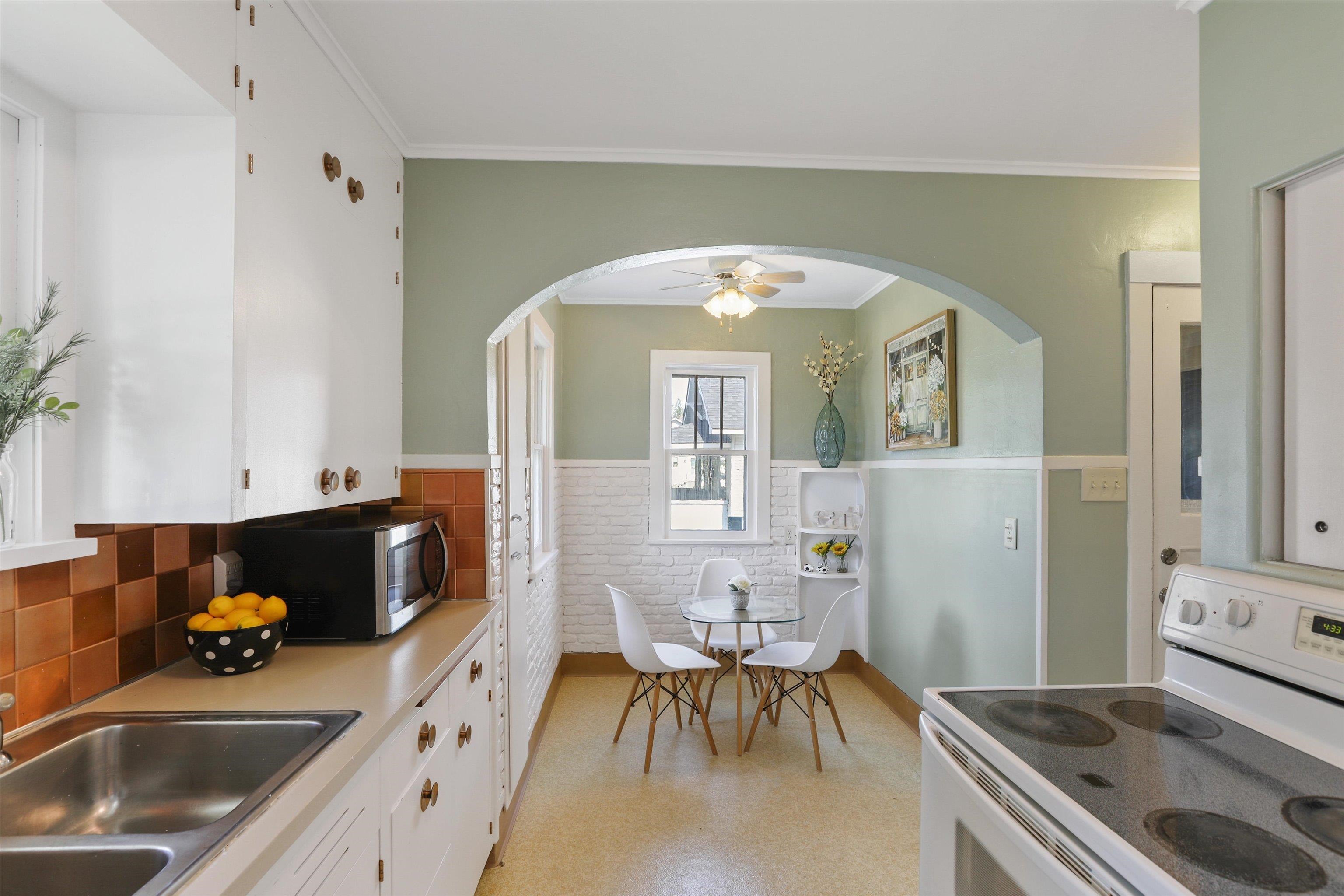 1032 E 33rd Ave - Photo 10