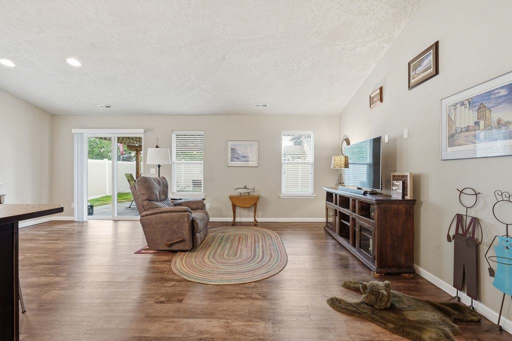 17030 E Baldwin Ave - Photo 16
