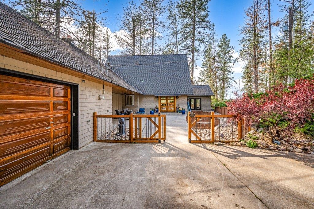 4223 S Madison Rd - Photo 3