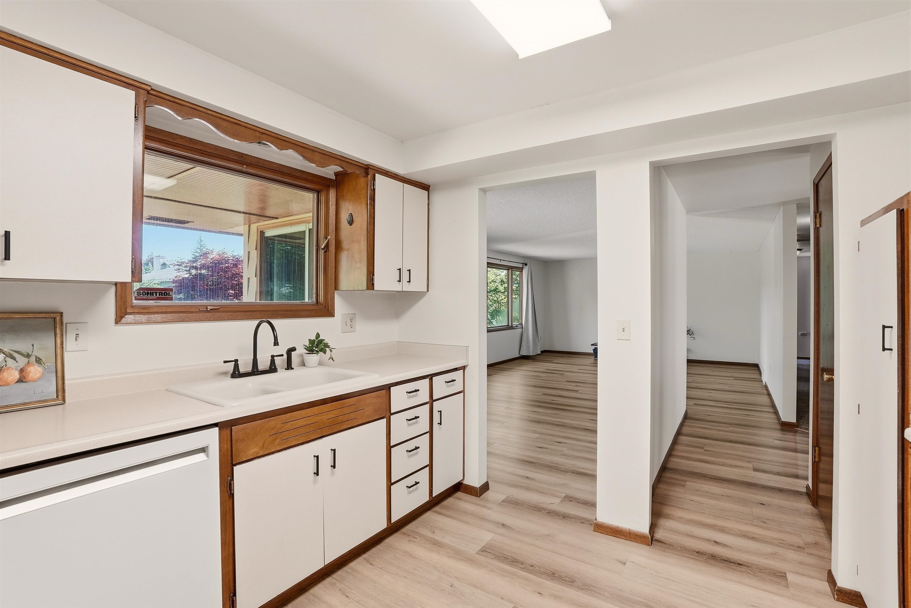 11119 E 26TH Ave - Photo 15