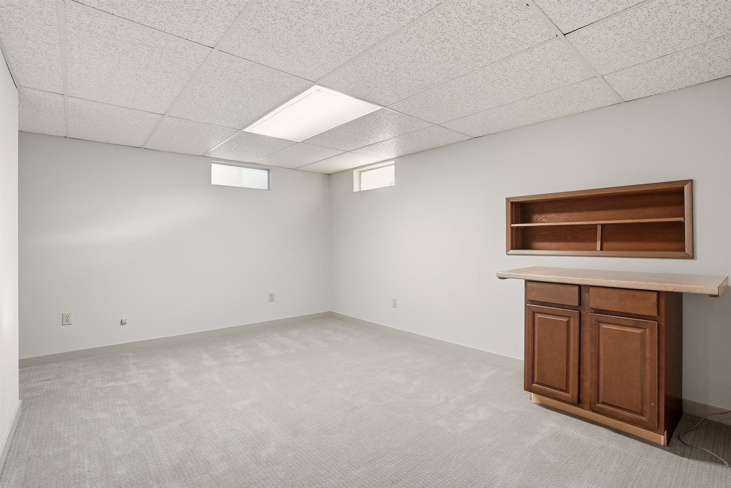11119 E 26TH Ave - Photo 34