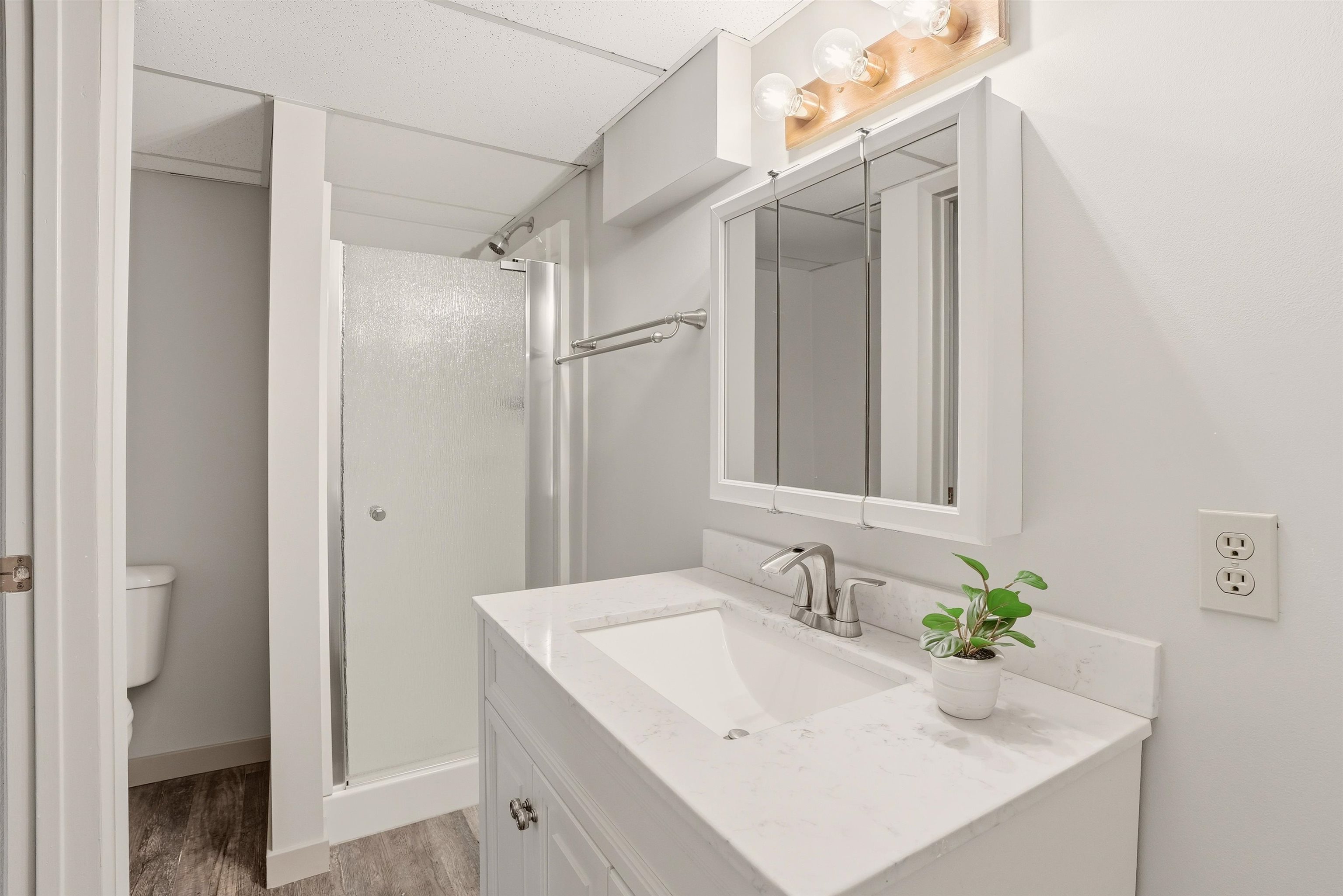 11119 E 26TH Ave - Photo 35