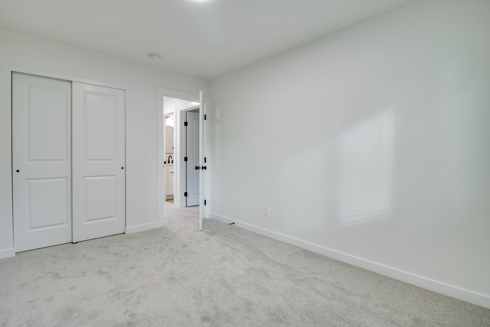 2720 E Hartson Ave - Photo 17