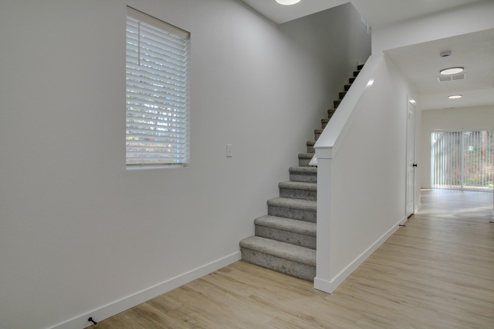 2720 E Hartson Ave - Photo 21