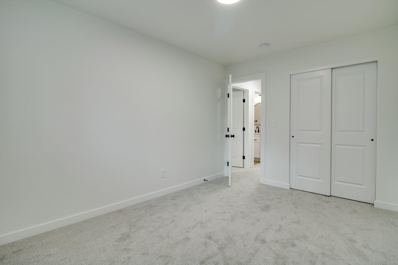 2720 E Hartson Ave - Photo 38