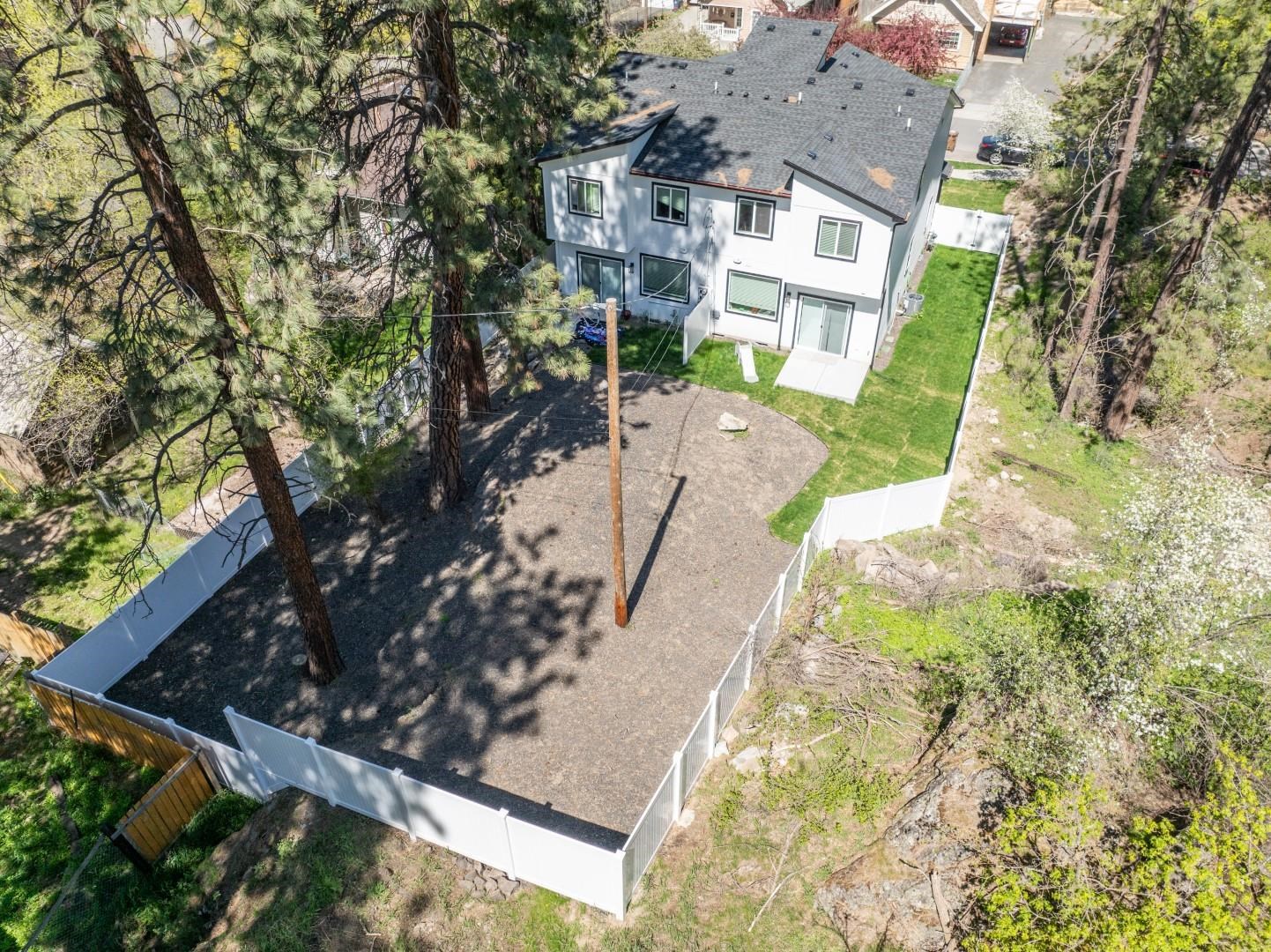 2720 E Hartson Ave - Photo 40
