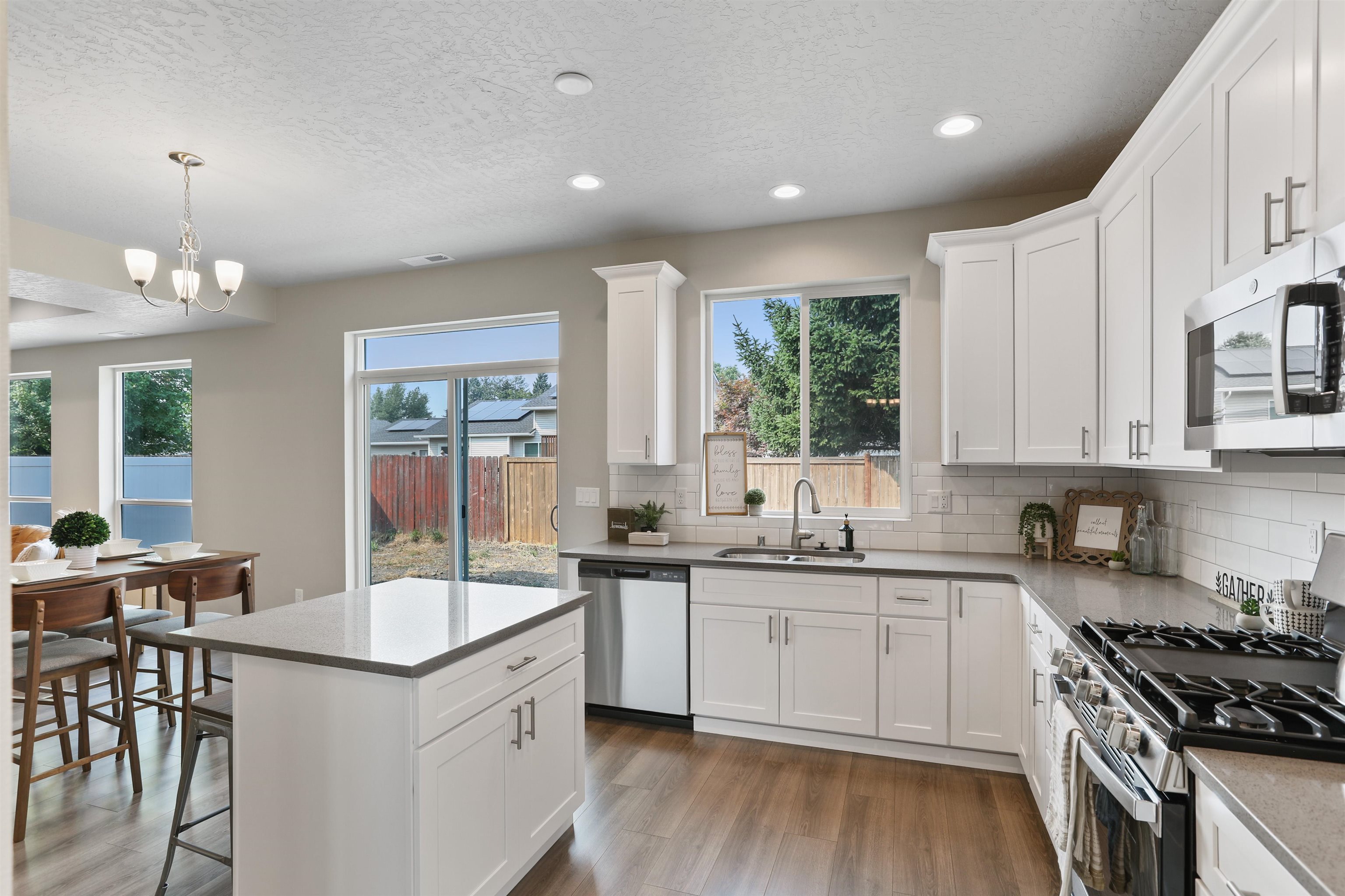503 N Arc Ct - Photo 6