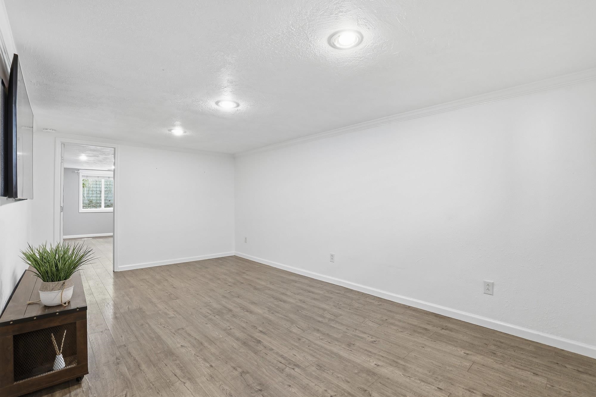 725 E Dalke Ave - Photo 20