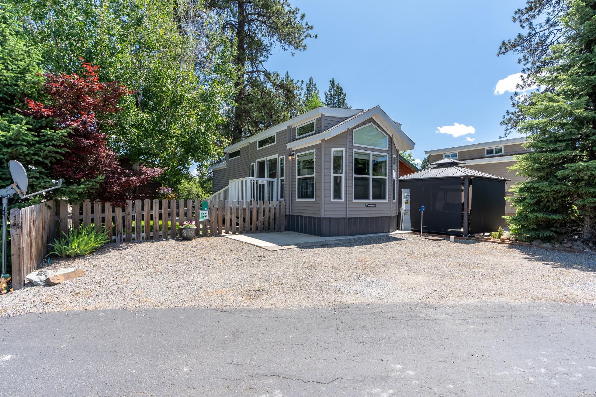 137 S TALL PINE Loop - Photo 1