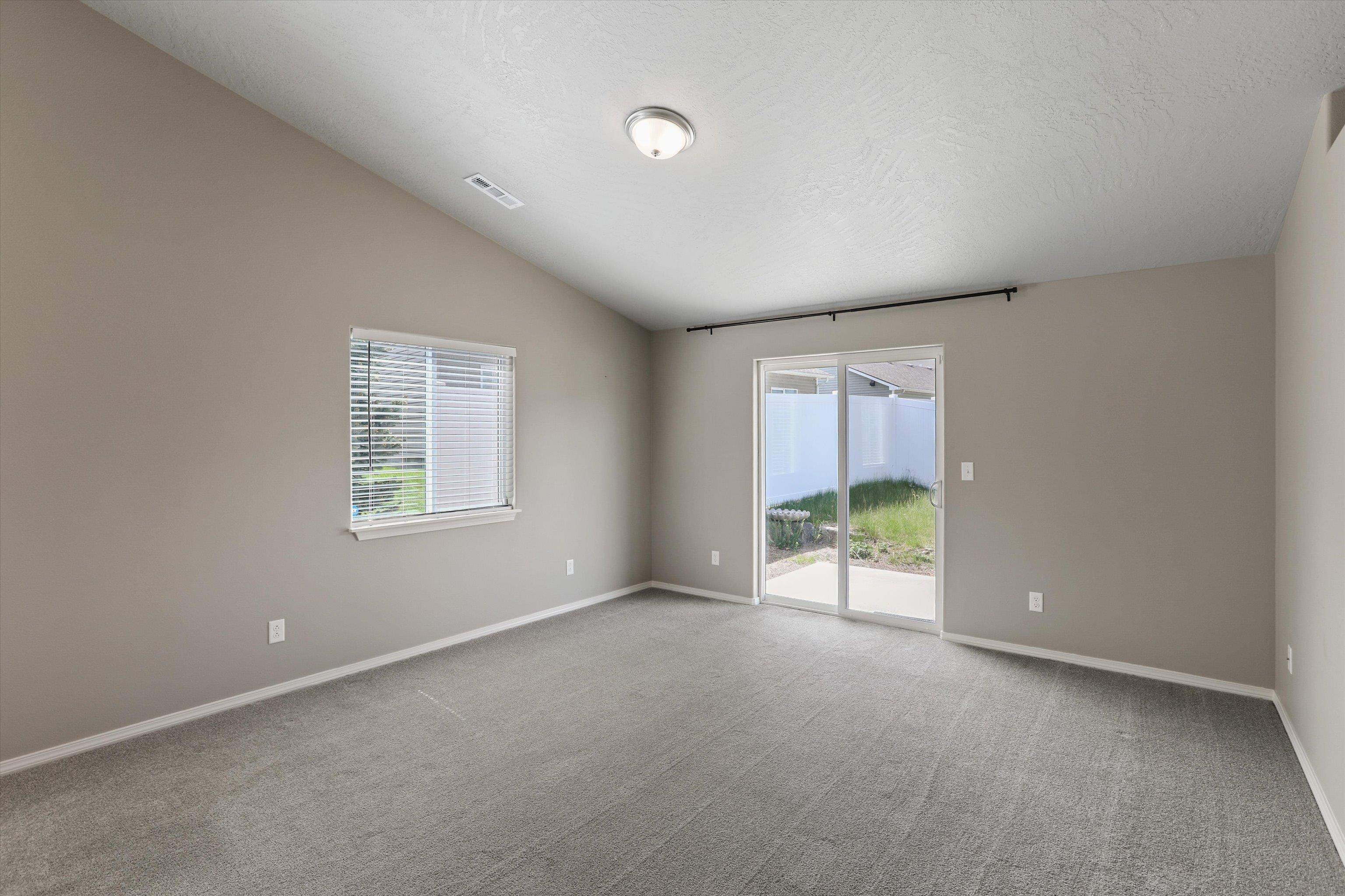 920 S Pillar Rock Dr - Photo 4