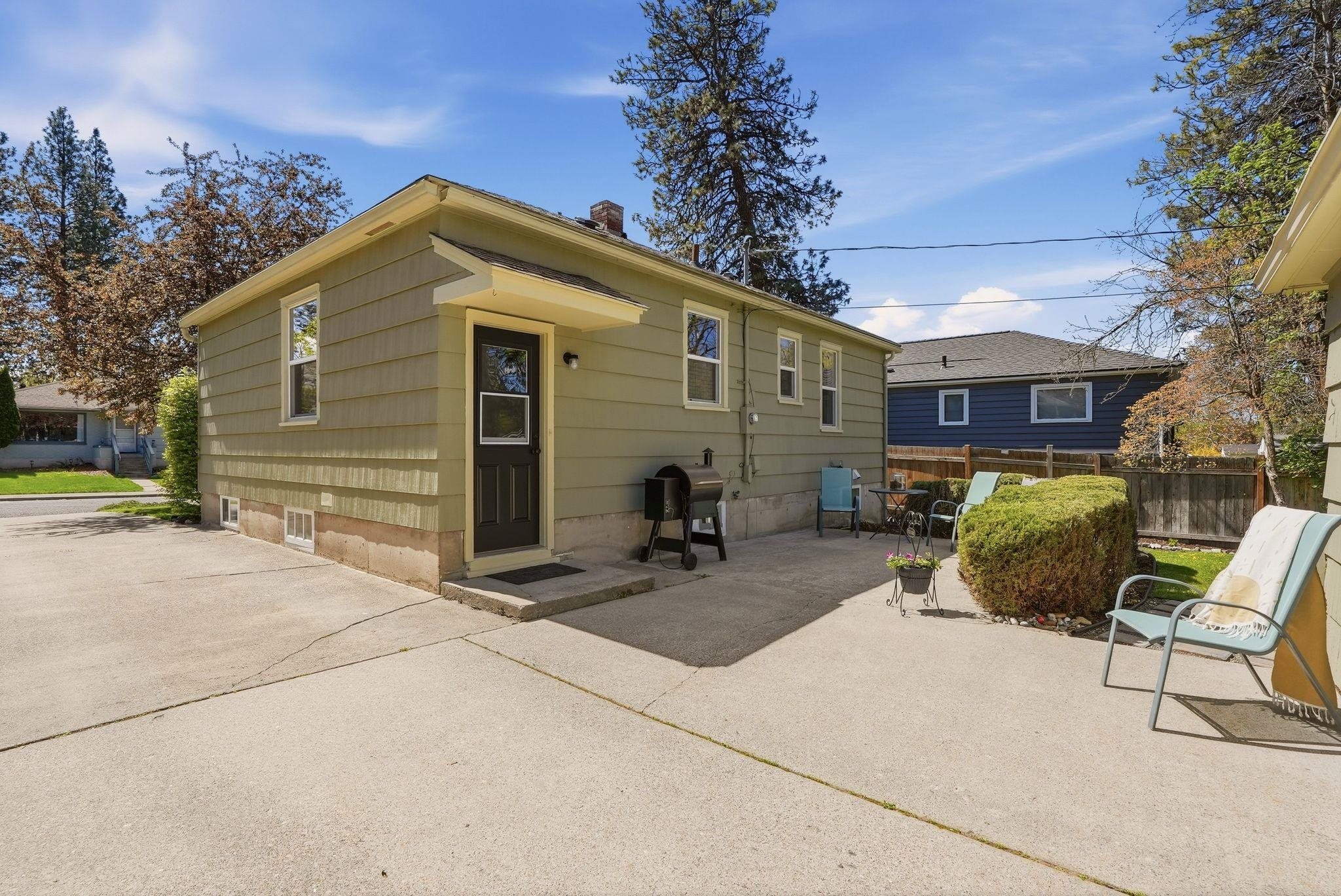 1311 E 40th Ave - Photo 29