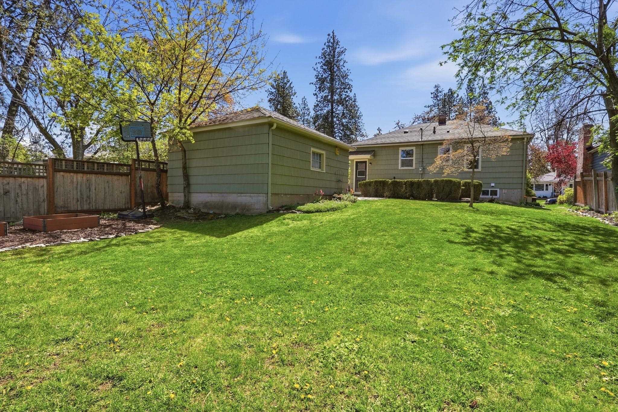 1311 E 40th Ave - Photo 33