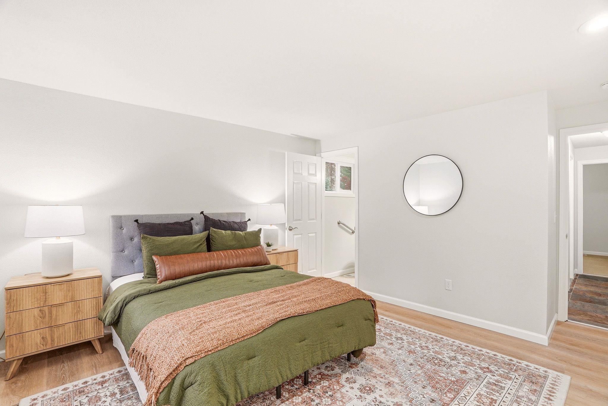 11213 N Astor St - Photo 21