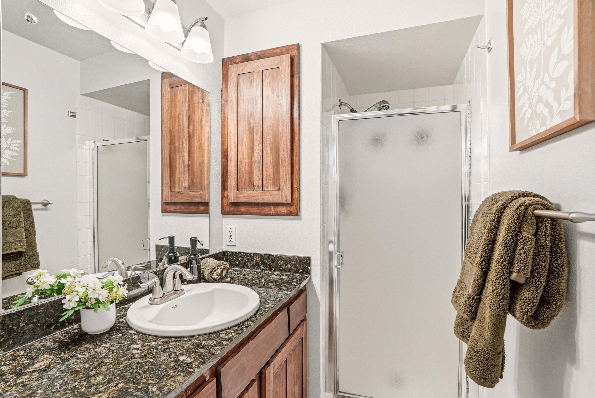 11213 N Astor St - Photo 25