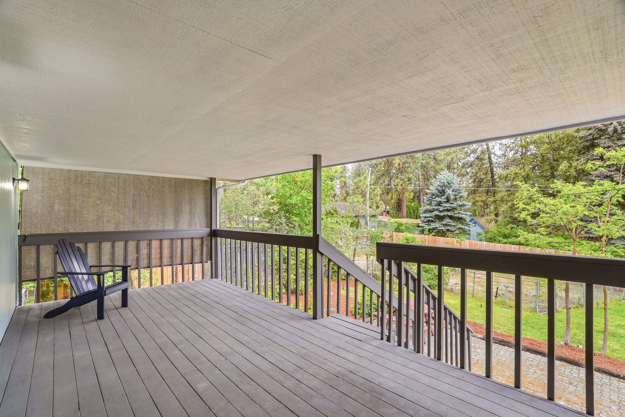 11213 N Astor St - Photo 44
