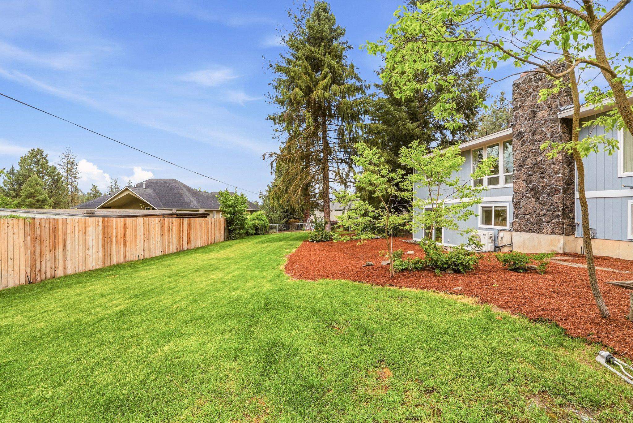 11213 N Astor St - Photo 49