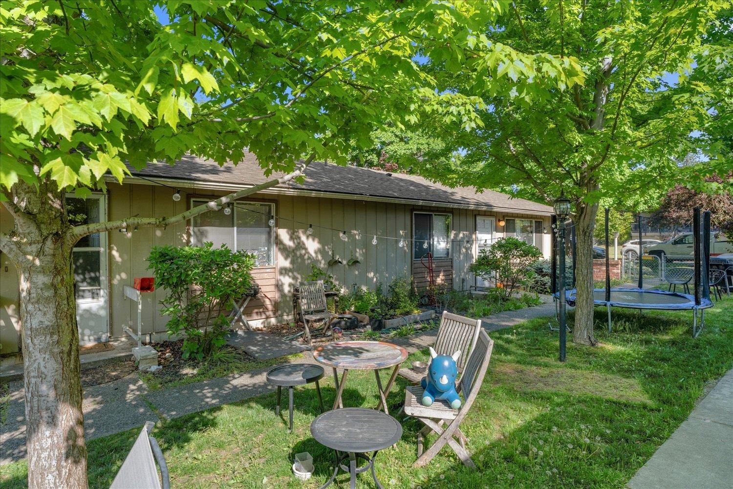 1111 W Providence Ave - Photo 17