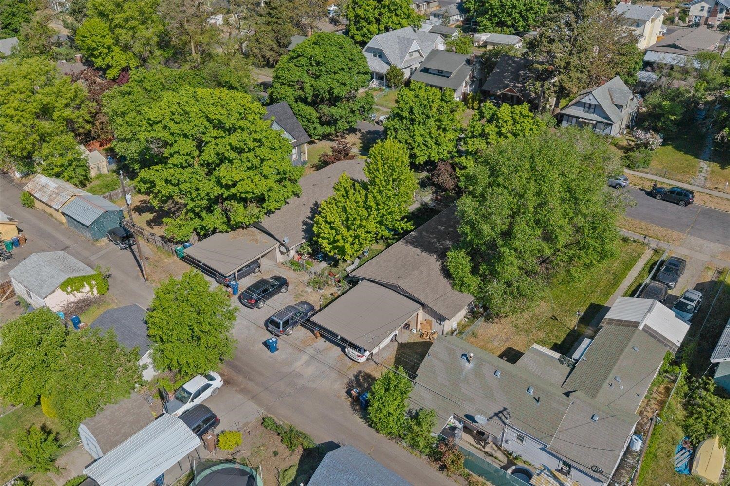1111 W Providence Ave - Photo 21