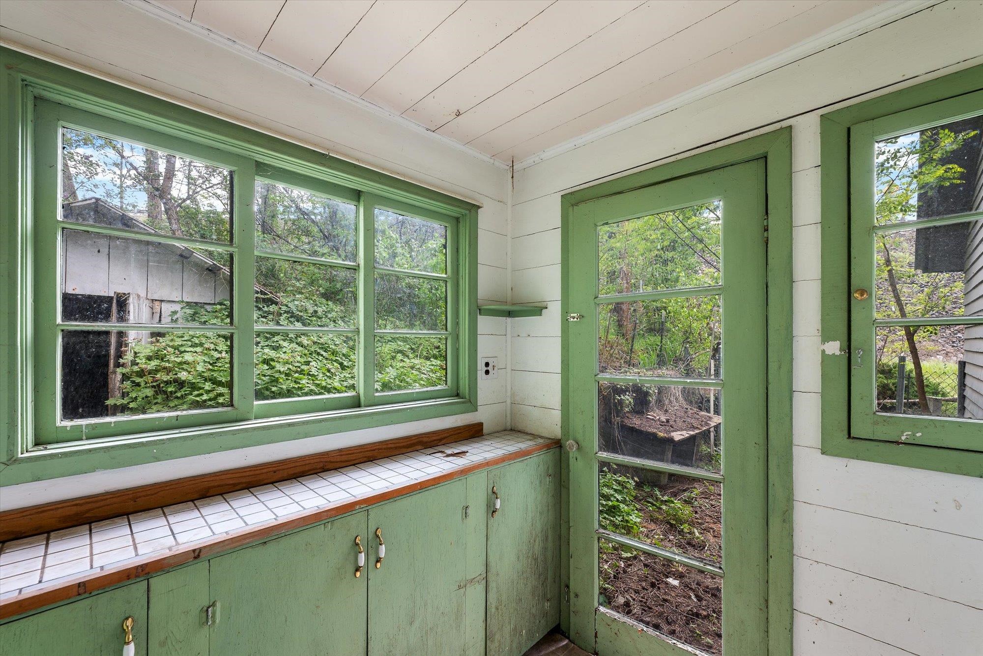 6024 E Griggs Rd - Photo 22