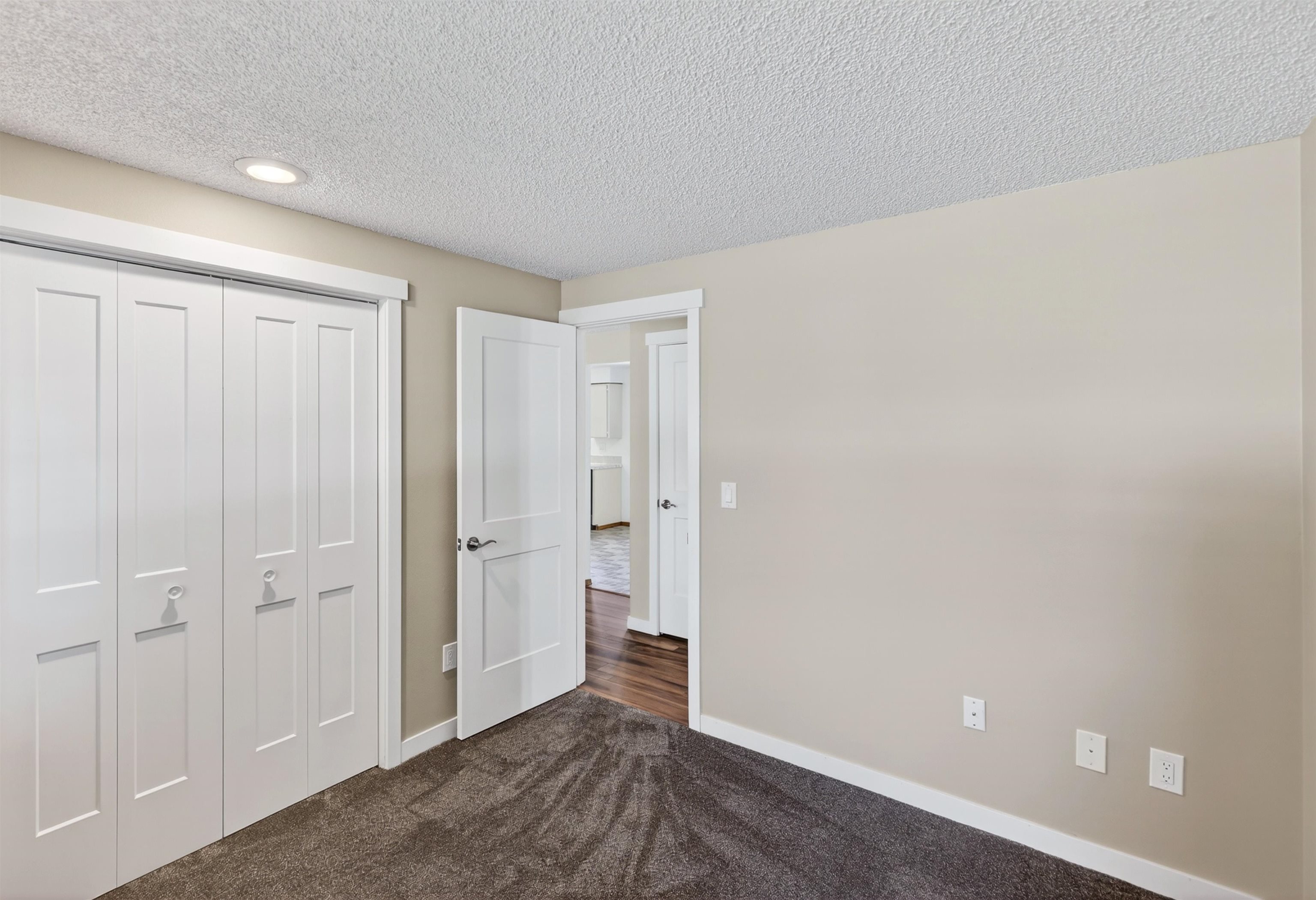14405 E Sunnyside Dr - Photo 13